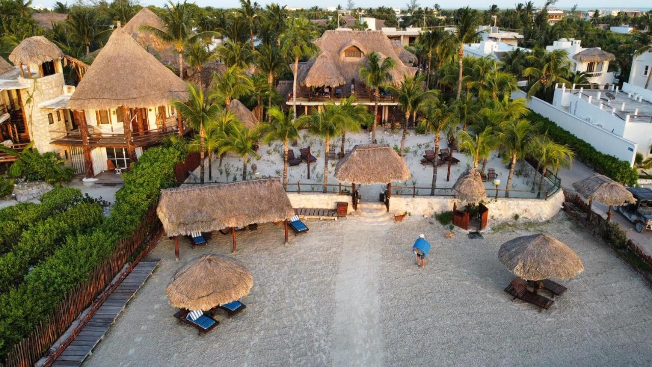 Beach Guesthouse Holbox Apartments & Suites ภายนอก รูปภาพ