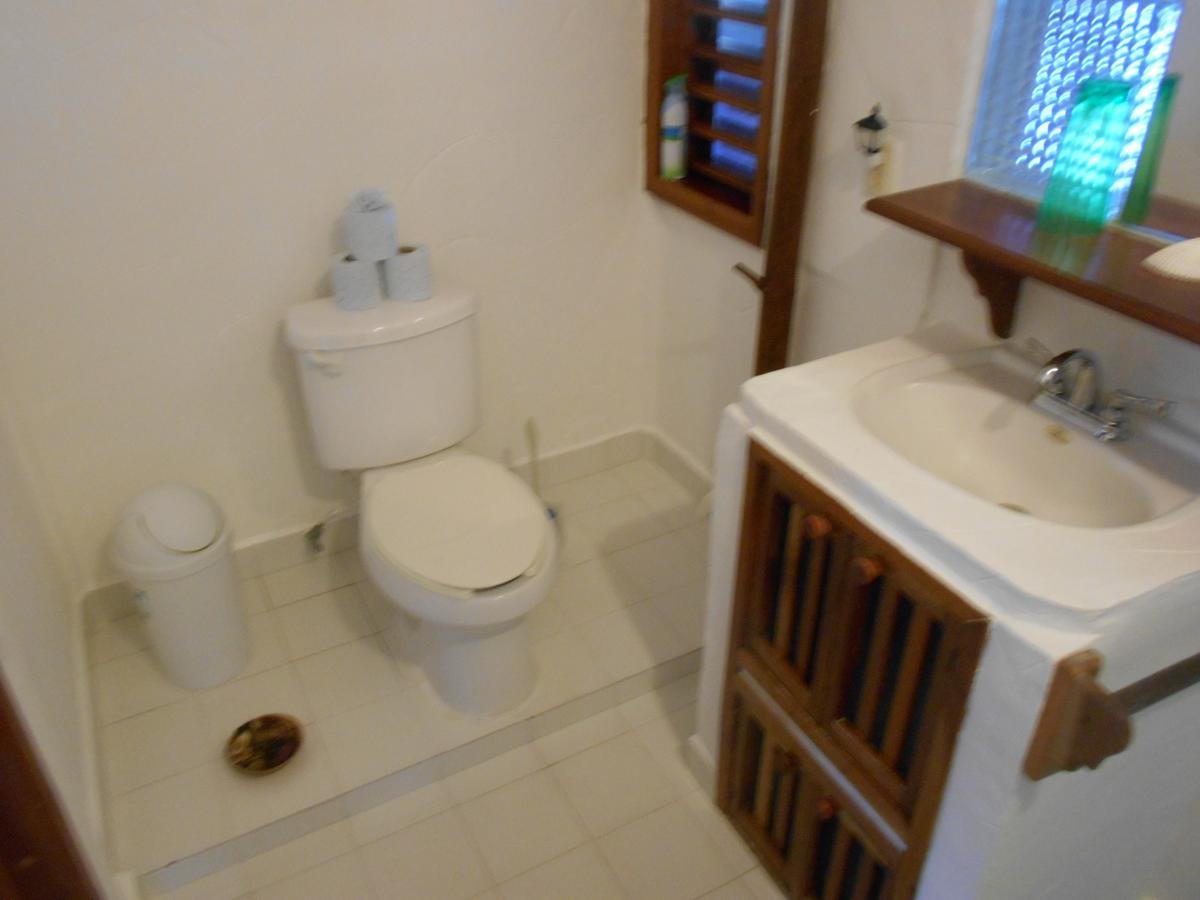 Beach Guesthouse Holbox Apartments & Suites ภายนอก รูปภาพ